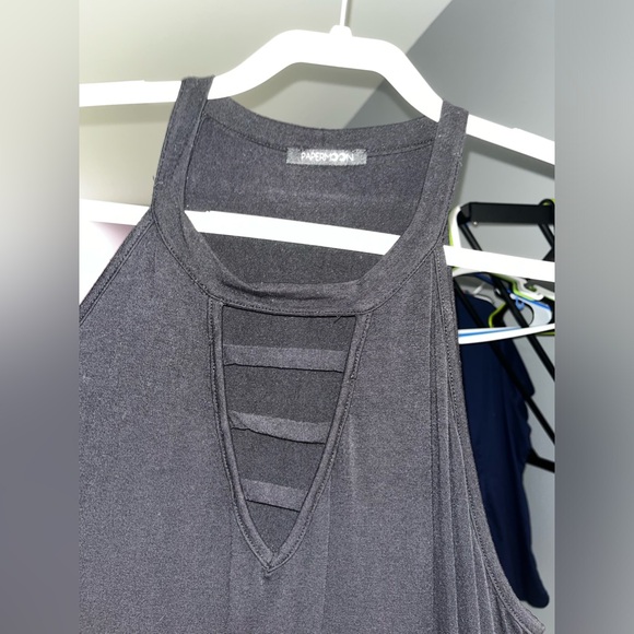 Papermoon black tank top 1X - Picture 3 of 7